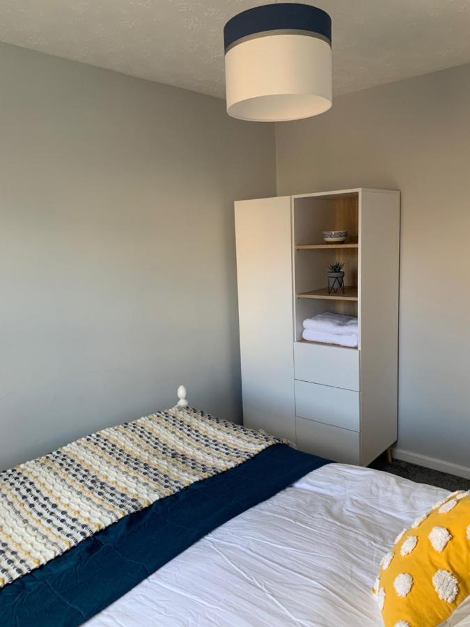 דירות צ'לטנהם The Hideaway, Calm, Cozy, Dog Friendly Retreat מראה חיצוני תמונה